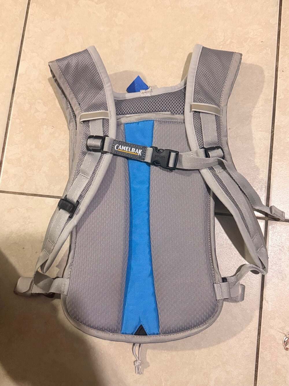 CamelBak Charm Women's Hydration Backpack - Picture 5 of 6